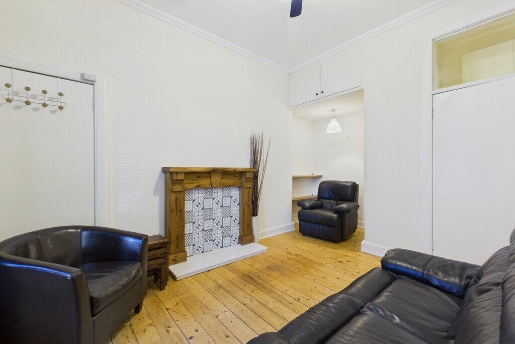 Flat Linden Street in Glasgow