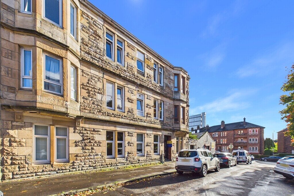 Flat Linden Street in Glasgow