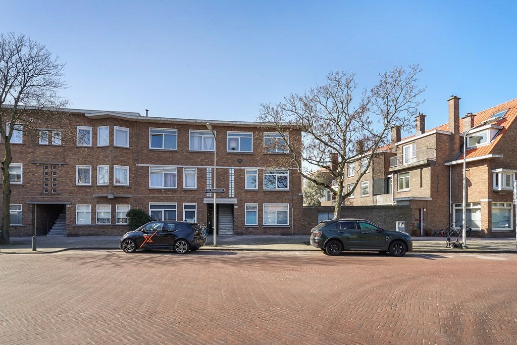 Van Zeggelenlaan 5 in Den Haag