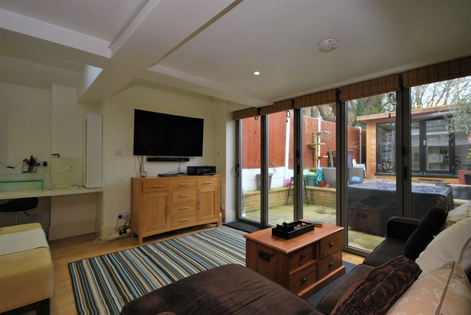 Flat Goodrich Road in Greater London