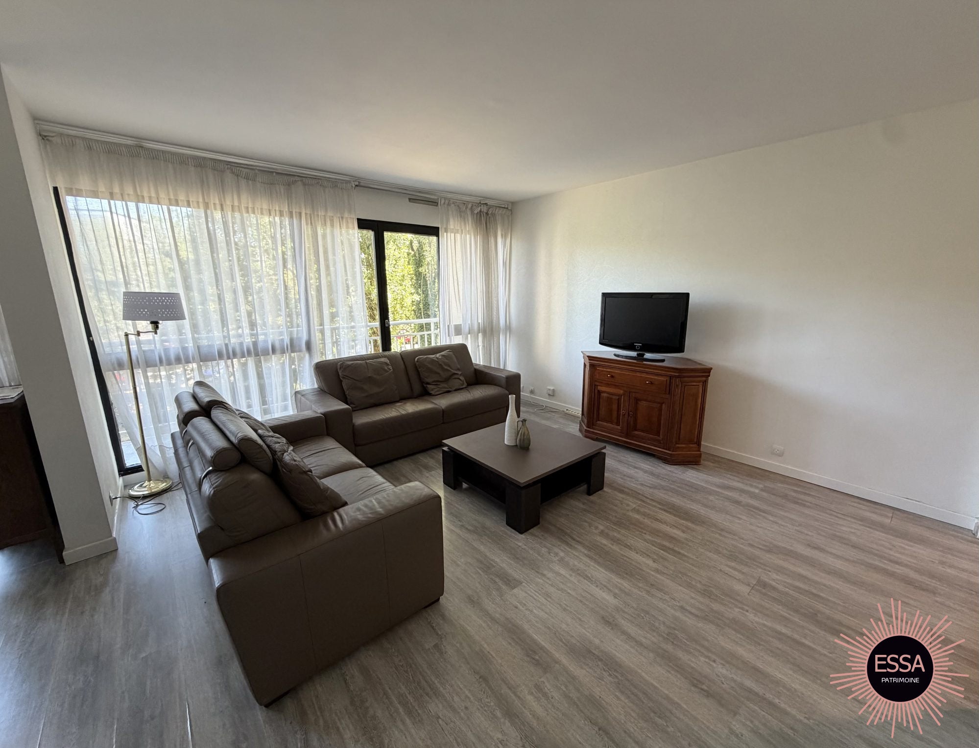 Flat Rue Grange Dame Rose in Vélizy-Villacoublay