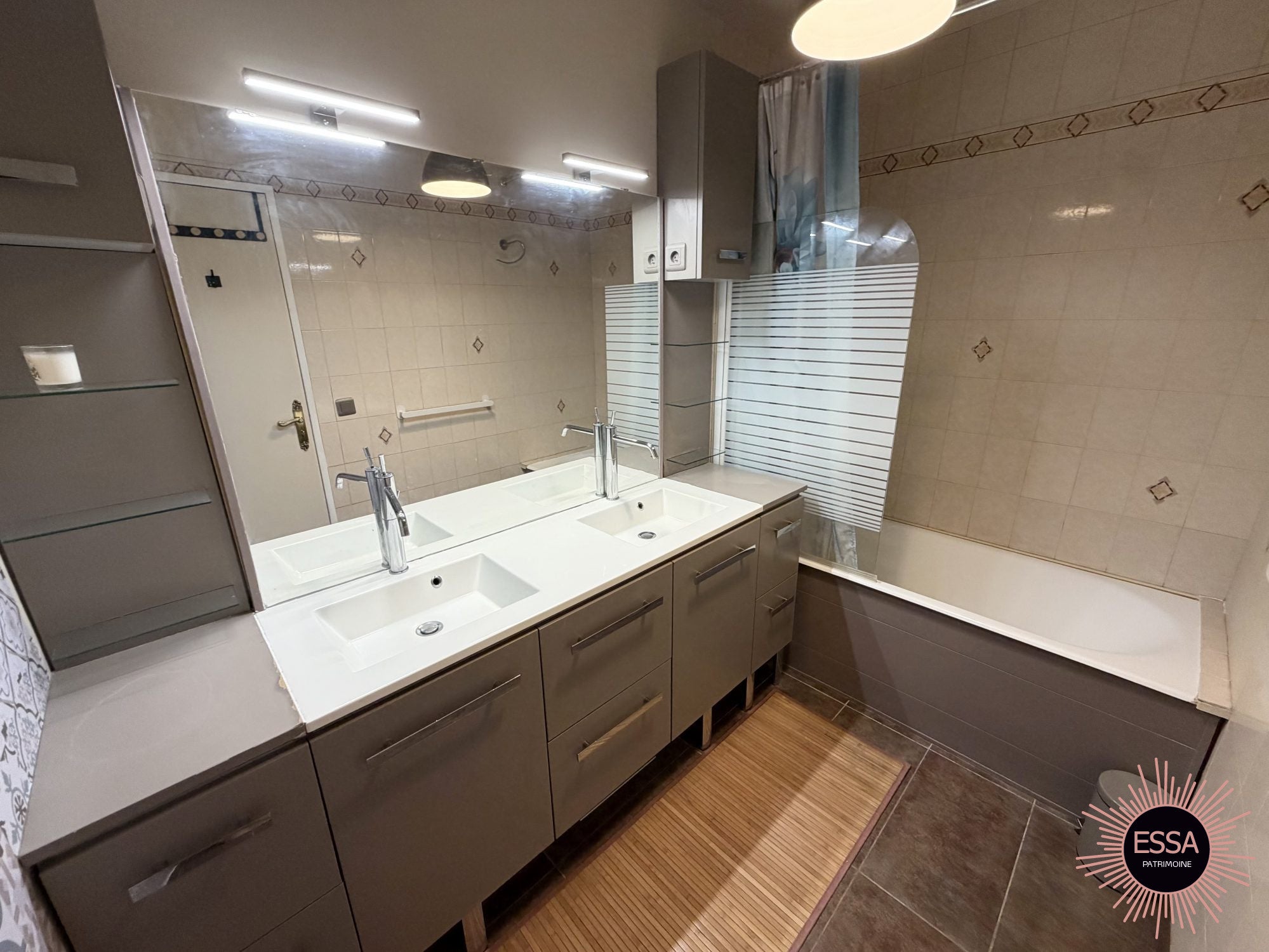 Appartement Rue Grange Dame Rose à Vélizy-Villacoublay