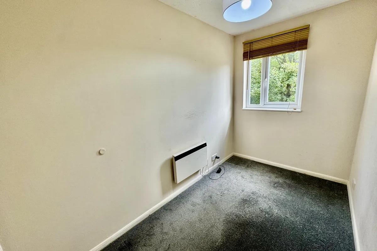 Flat Tor Close in Havant