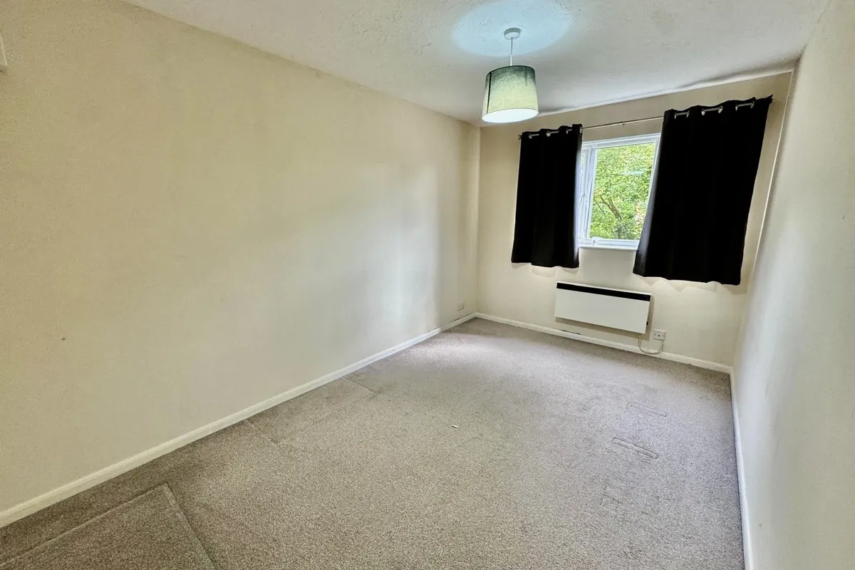 Flat Tor Close in Havant