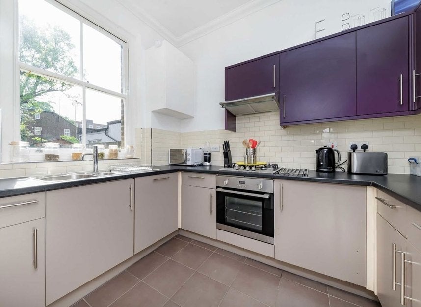 Flat Goldhurst Terrace in Greater London