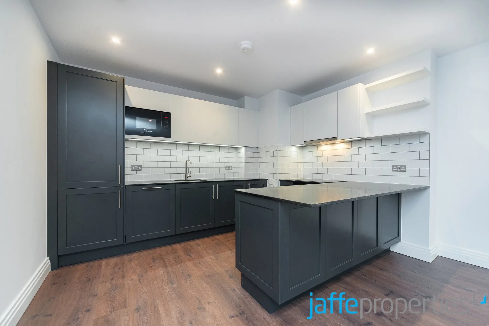 Flat West End Lane in Greater London