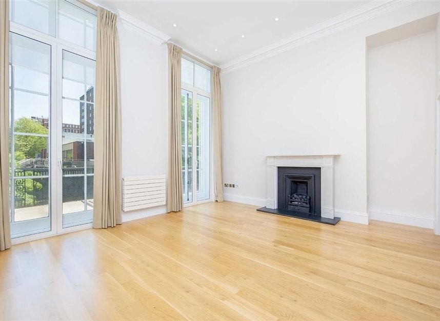 Flat Montagu Street in City of Westminster