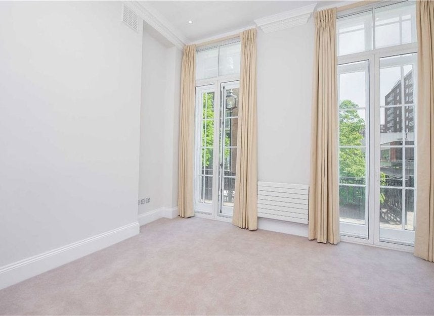 Flat Montagu Street in City of Westminster