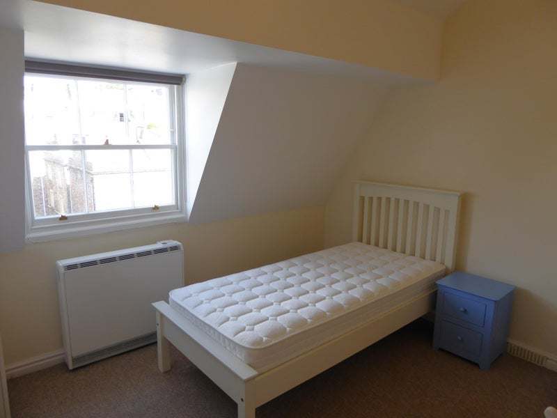 Room West Mall in Bristol