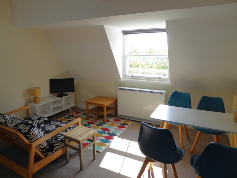 Room West Mall in Bristol