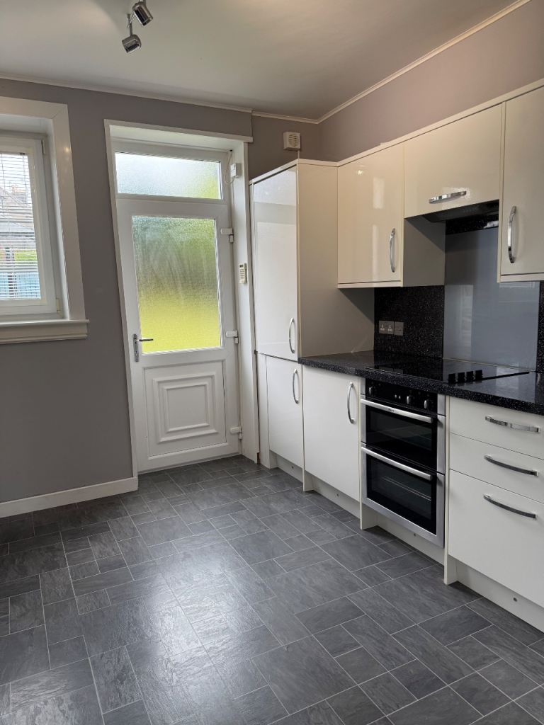 Flat Redmoss Avenue in Aberdeen City