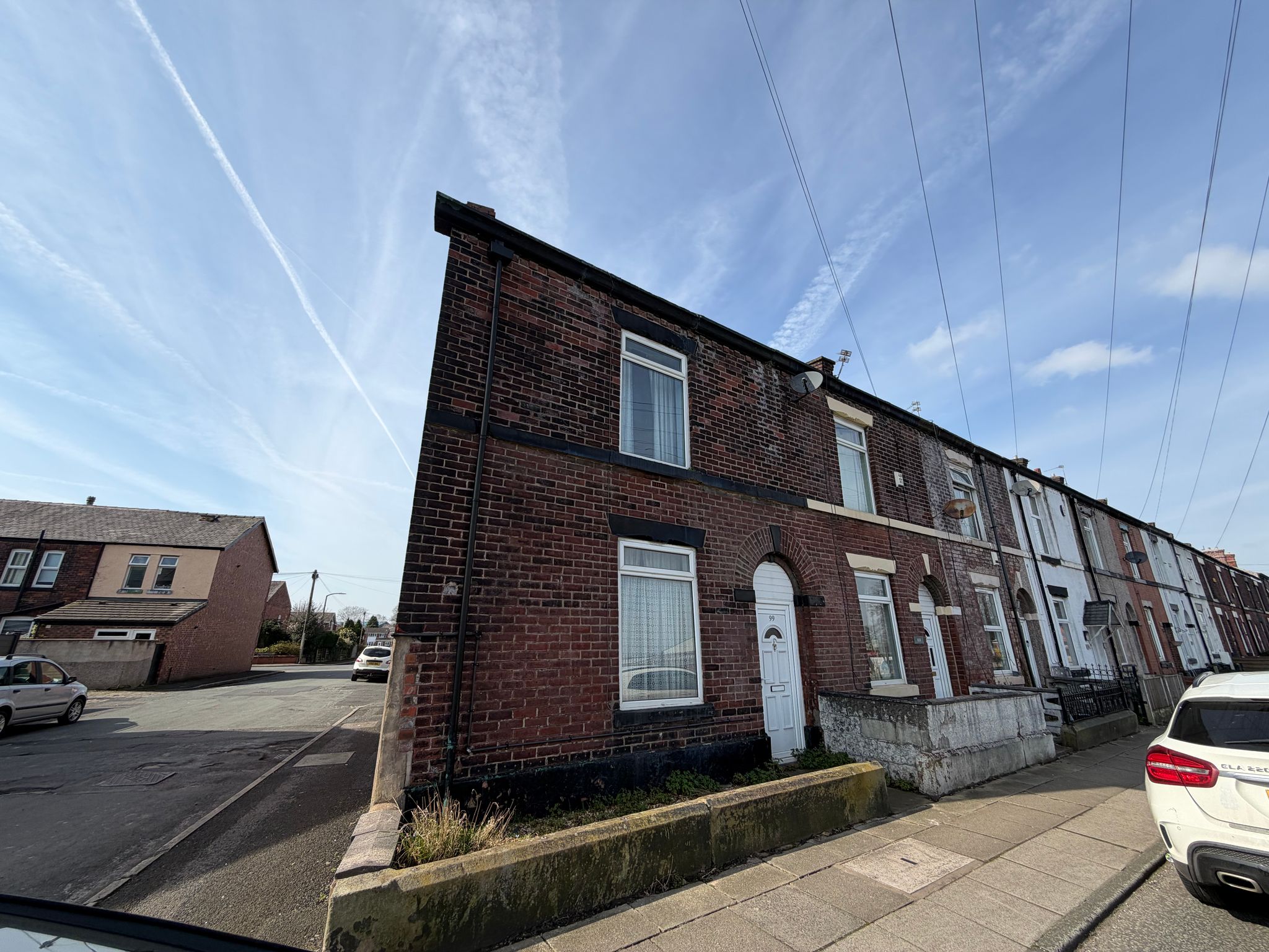 House Eton Hill Road in Radcliffe
