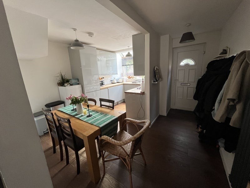Room Bowlands Road in Greater London