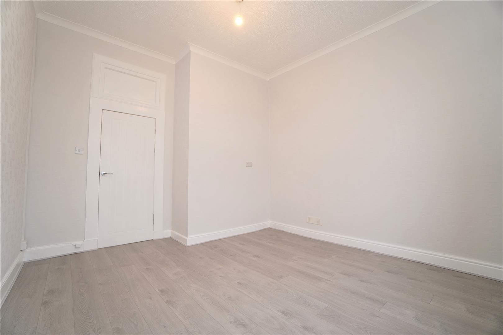 Flat Loch Road in Kirkintilloch