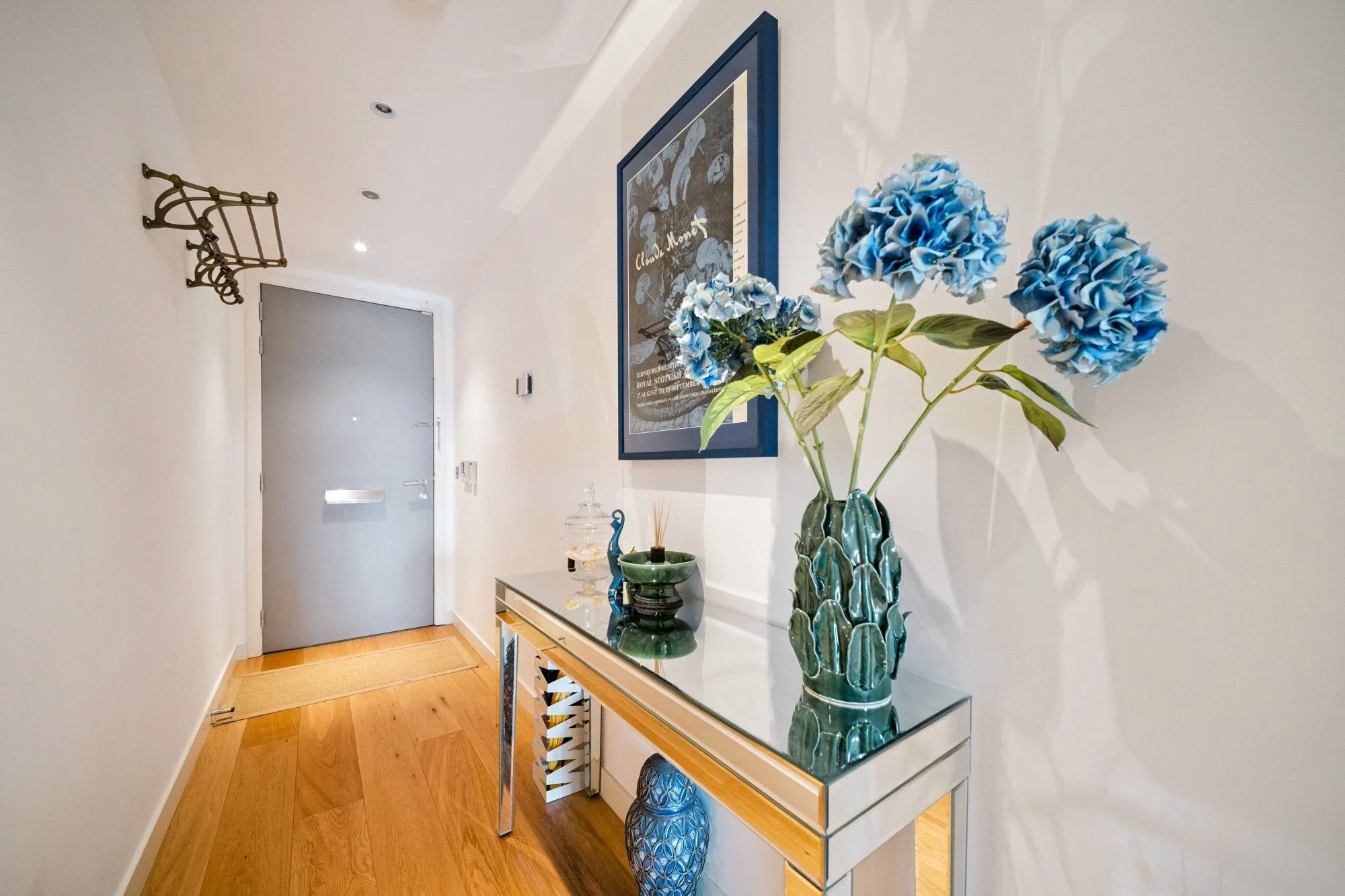 Flat Simpson Loan in City of Edinburgh
