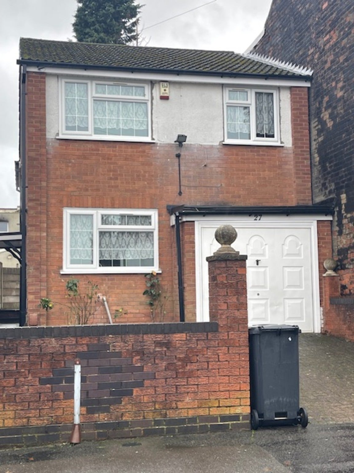 Flat Chetwynd Road in Wolverhampton