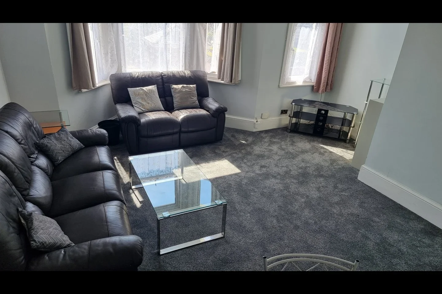 Flat Beechcroft Road in Greater London