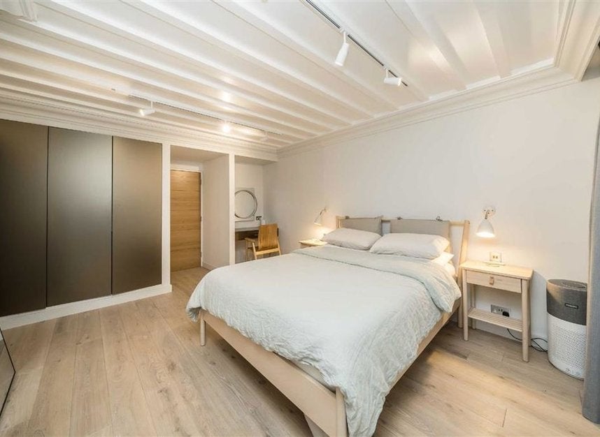 Flat Shad Thames in Greater London