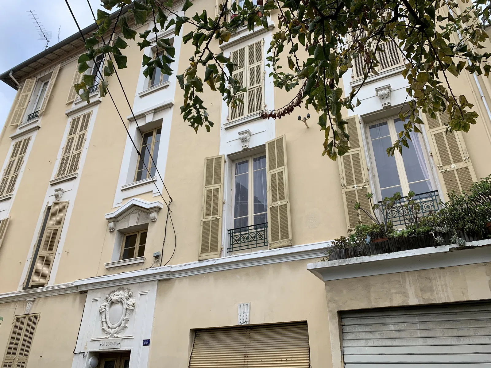 Flat Avenue Caravadossi in Nice
