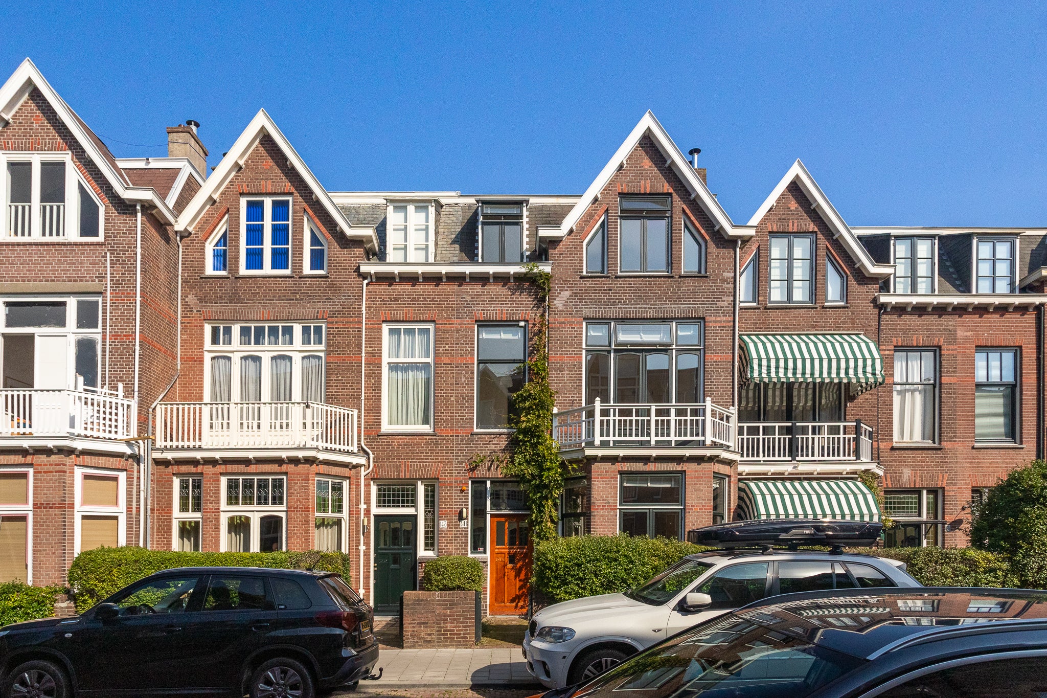 Huis Bentinckstraat 141 in Den Haag