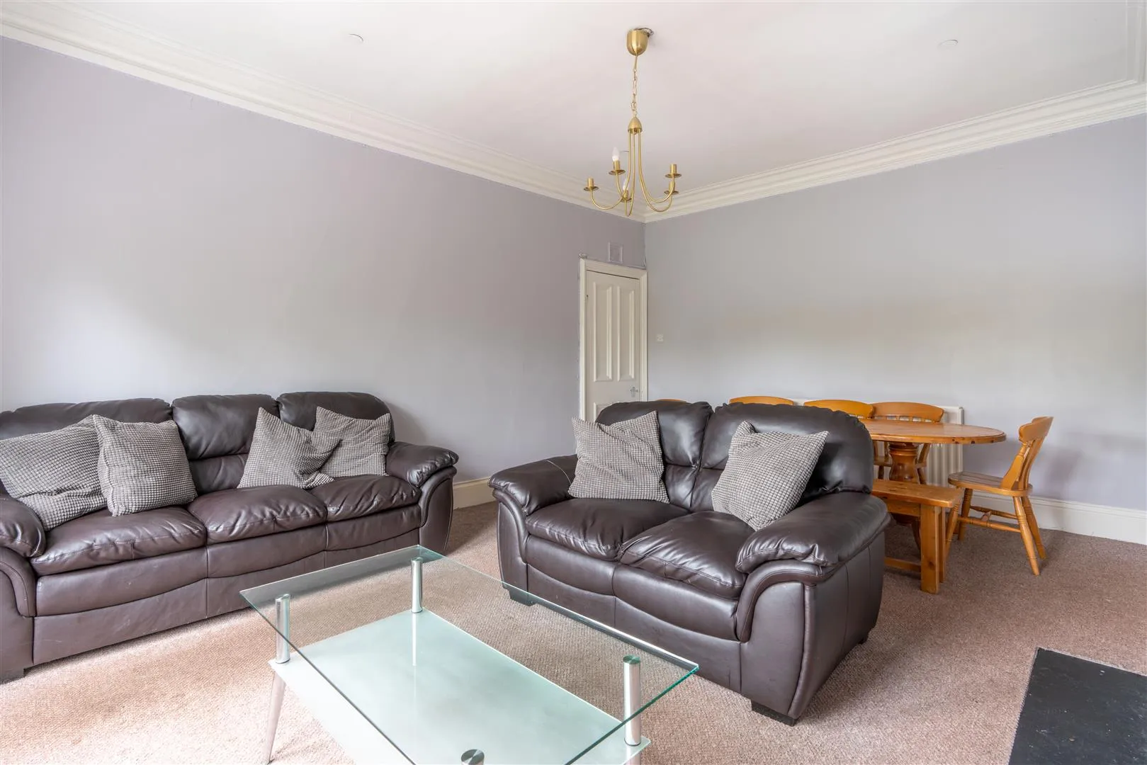 Flat Eslington Terrace in Newcastle upon Tyne