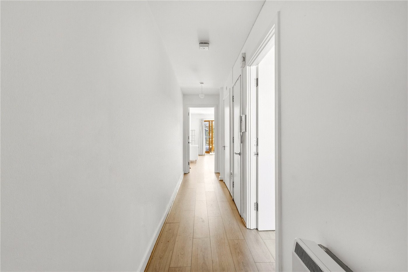 Flat Kingsland Road in Greater London