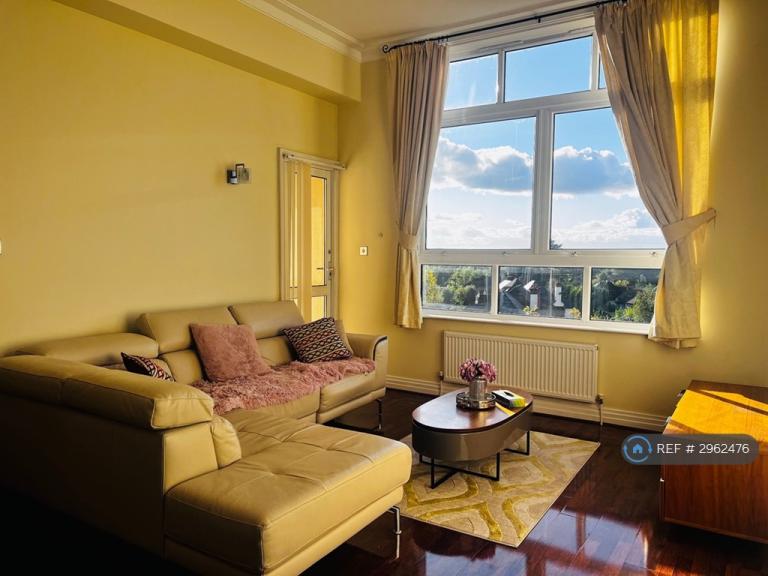 Flat Britannic Park in Birmingham