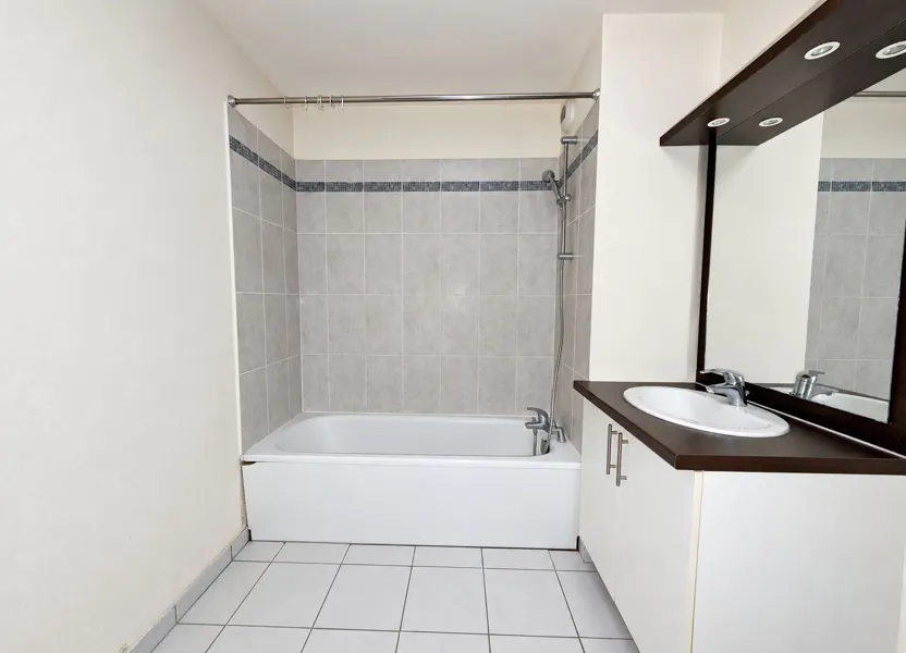 Appartement Cours de Québec à Bordeaux