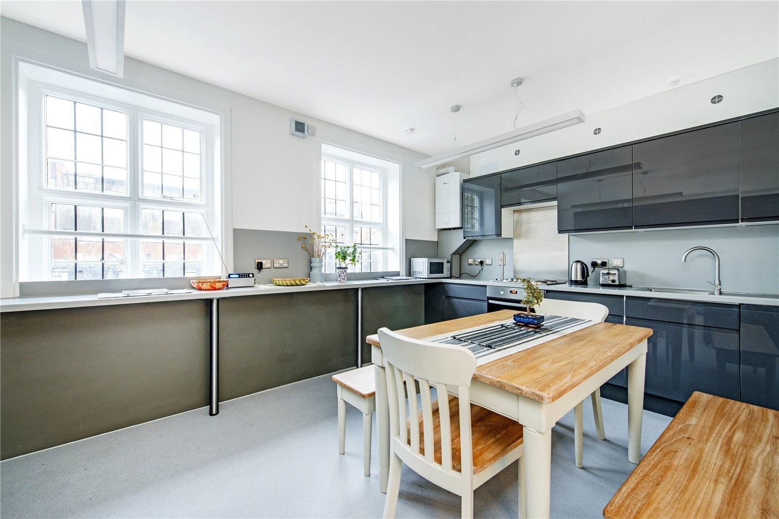 Room Udall Street in City of Westminster
