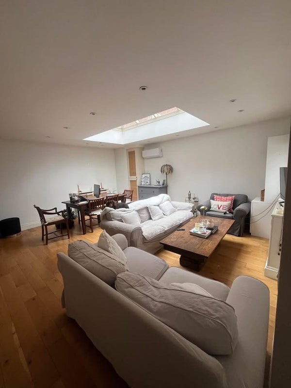 Room Munster Road in Greater London