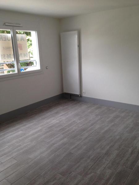 Flat Rue du Docteur Roux in Saint-Denis-en-Bugey