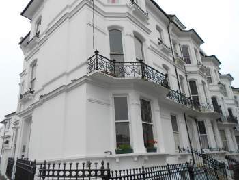 Room Western Road in Hove