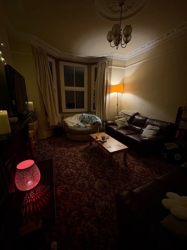 Room Honeybrook Road in Greater London