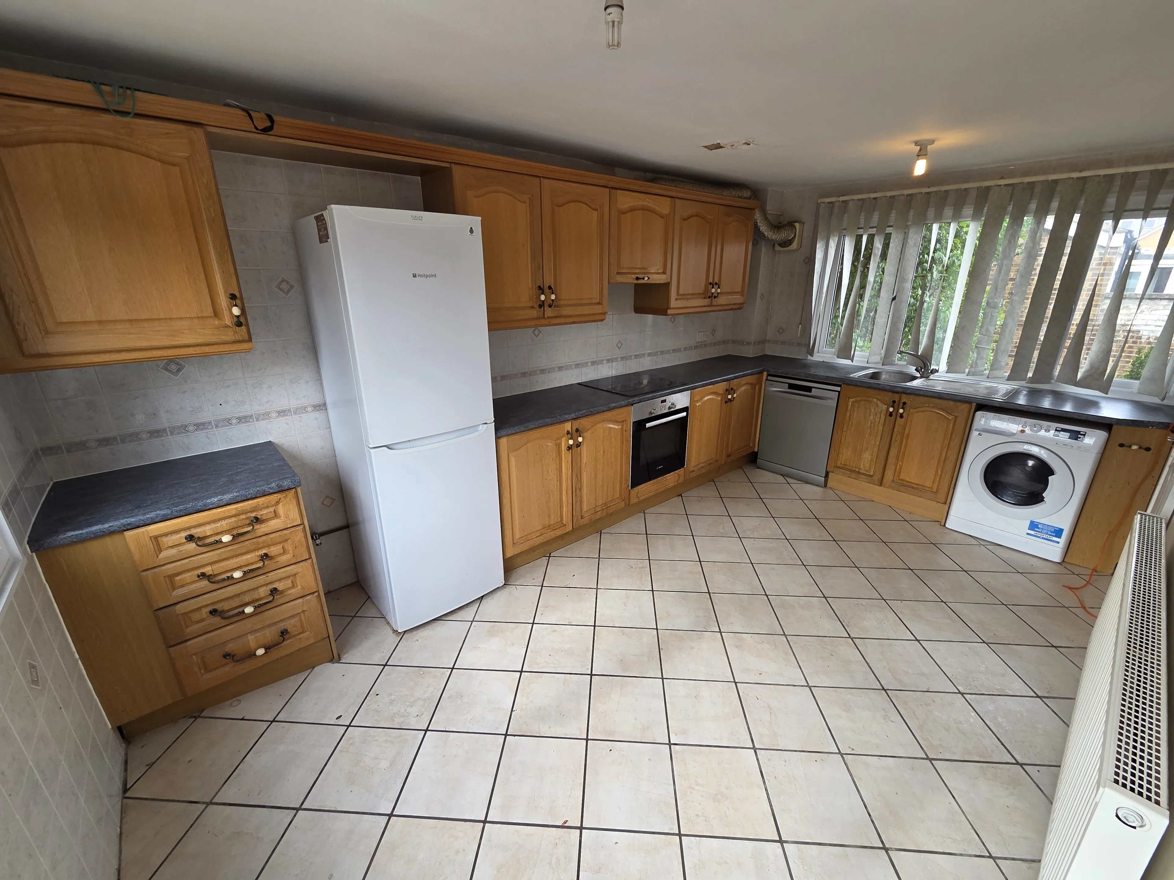 House Thrales Close in Luton
