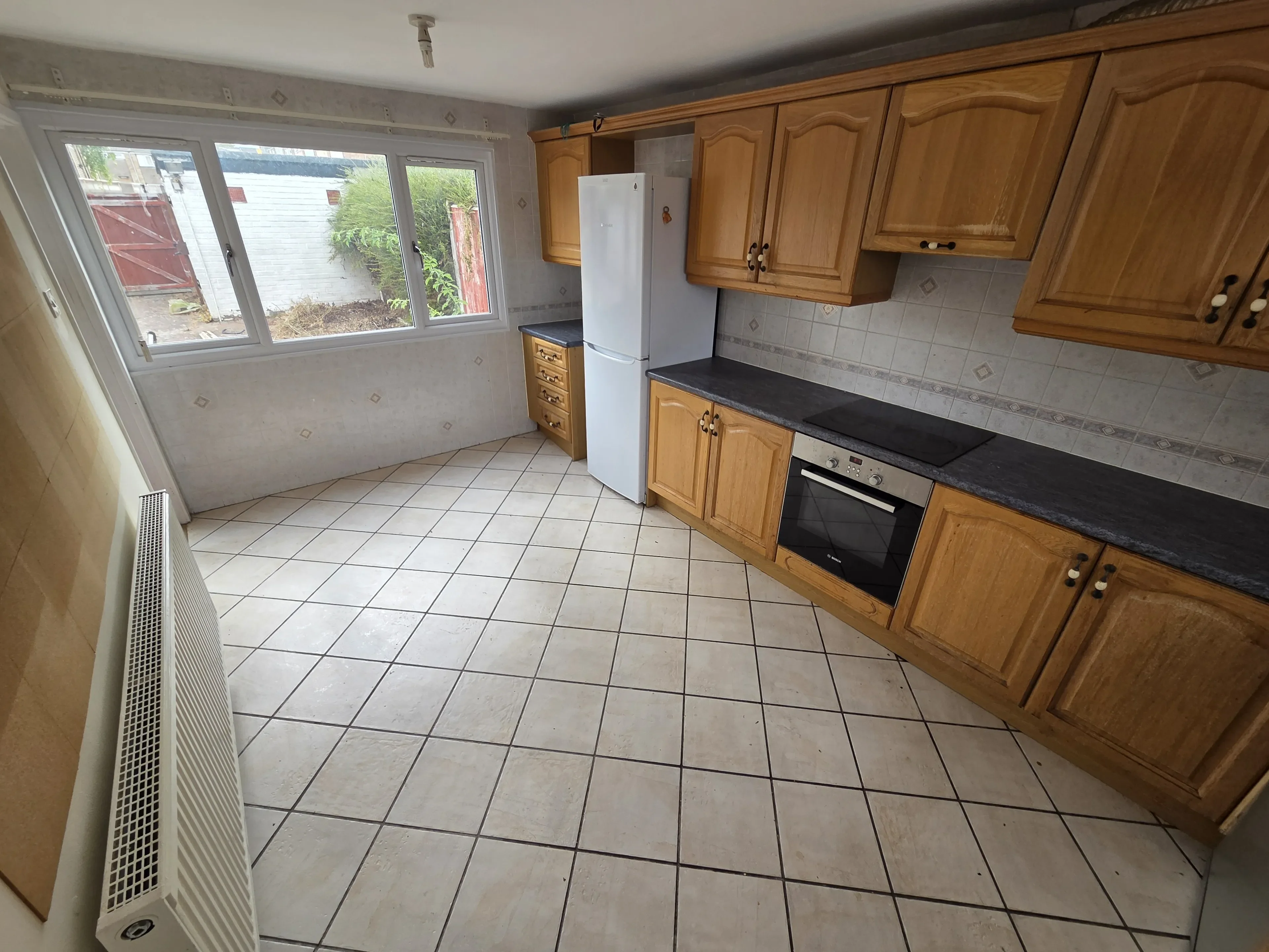 House Thrales Close in Luton