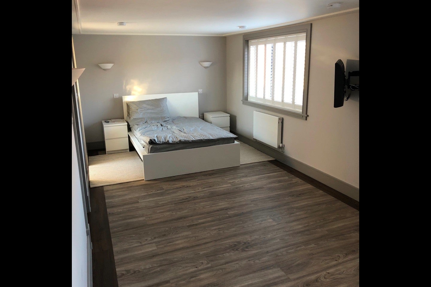 Flat Garrison Close in Greater London