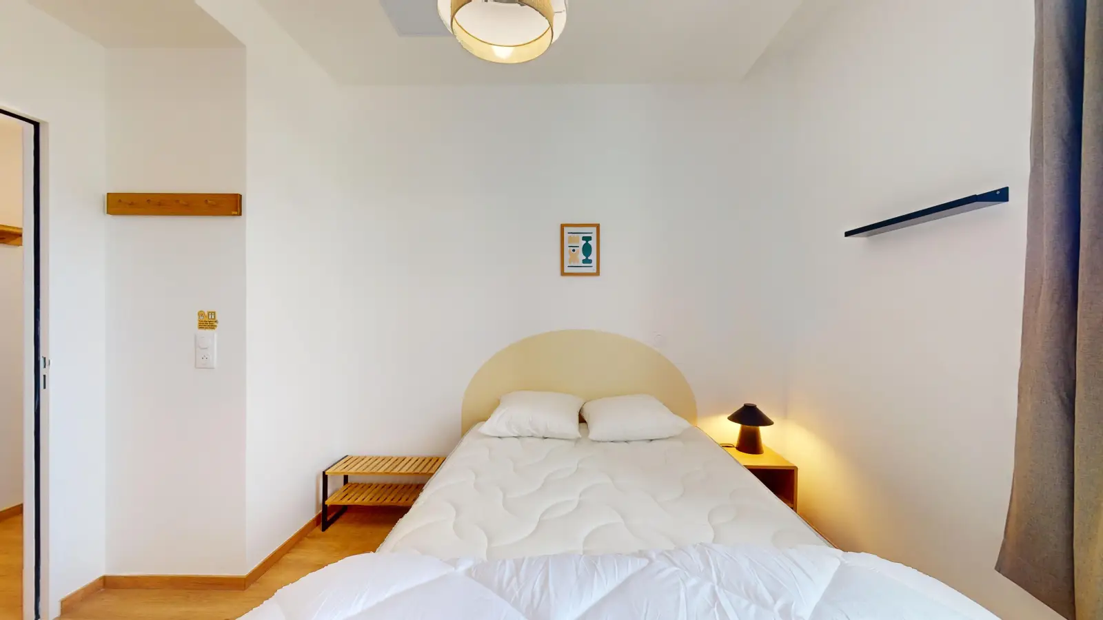 Room Avenue de la Poste in Cergy