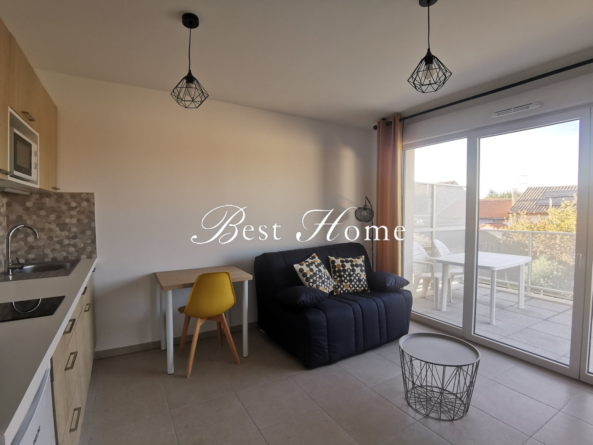 Appartement Place Questel à Nîmes
