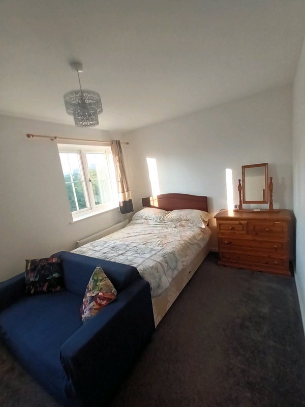 House Bemrose Drive in Rushcliffe