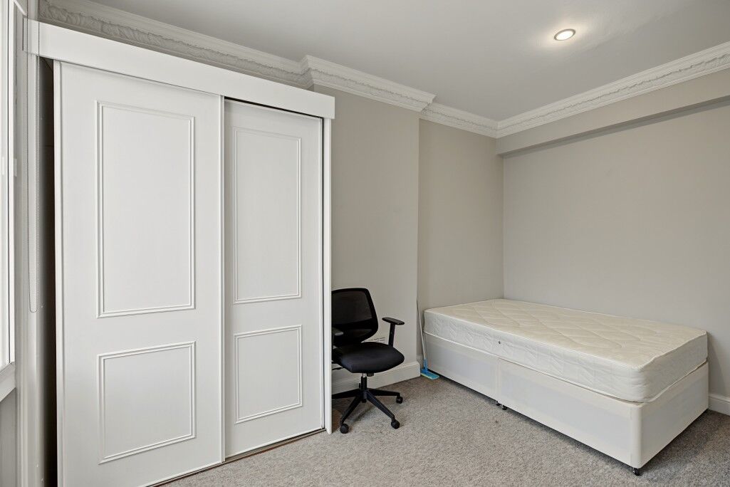 Flat Gloucester Place in City of Westminster