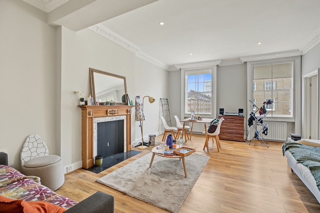 Flat Gloucester Place in City of Westminster