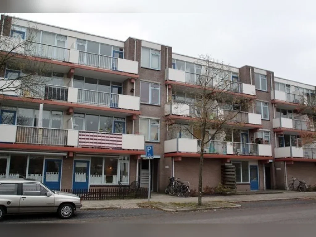 Appartement Democratenlaan 4