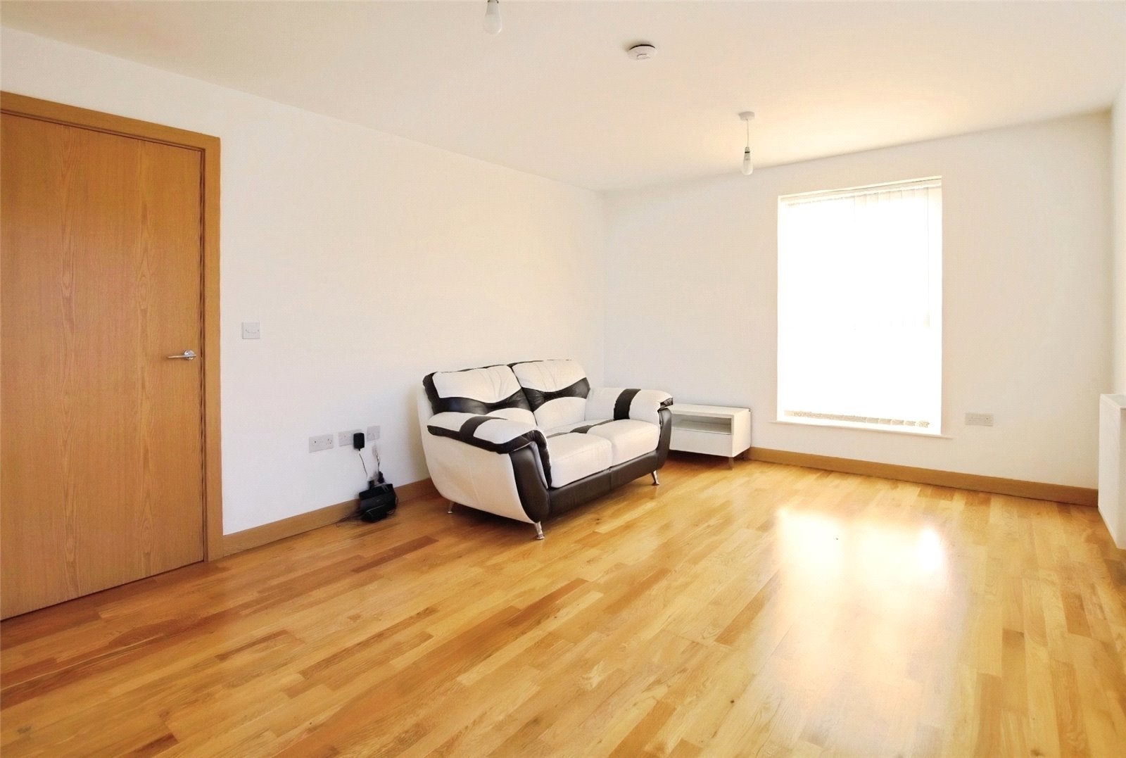 Flat Porters Way in Greater London