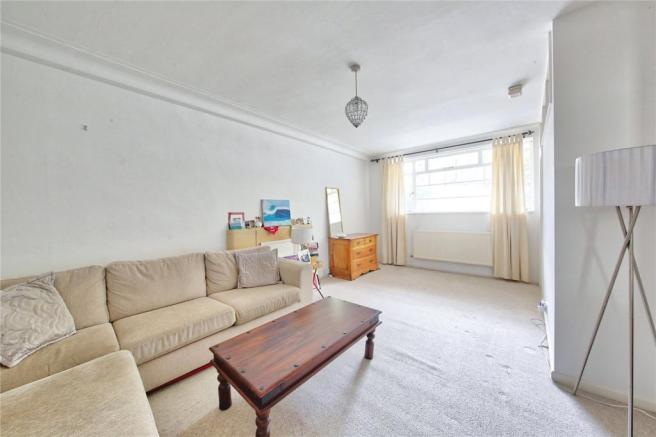 Flat Lichfield Court in Greater London