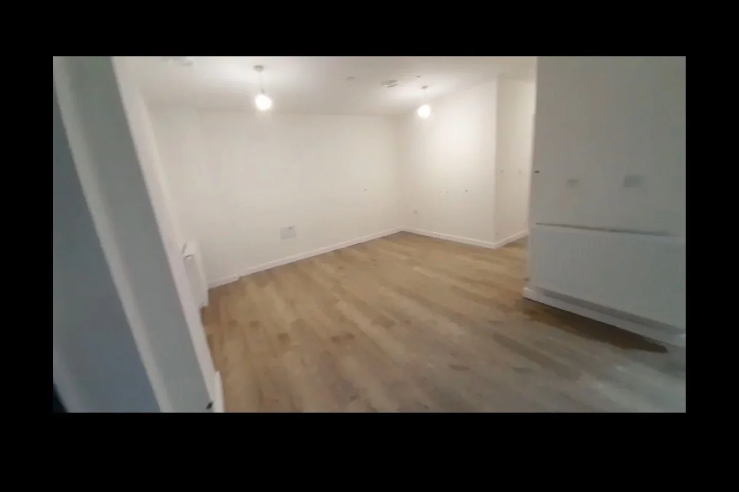 Room Goodmayes Avenue in Greater London