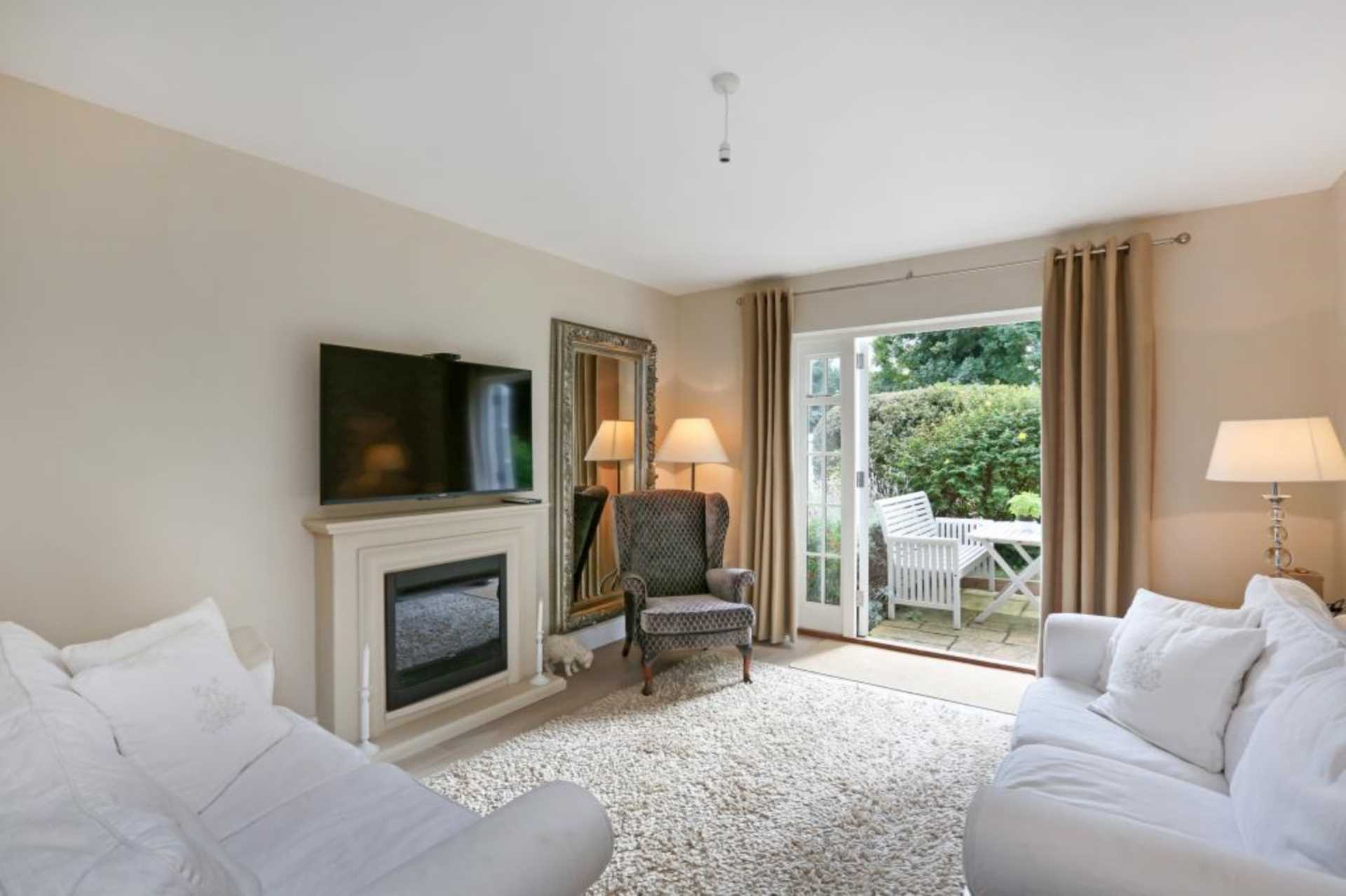 Flat St Andrew's Road in Henley on Thames