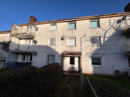 Flat Wellhall Road in Blantyre
