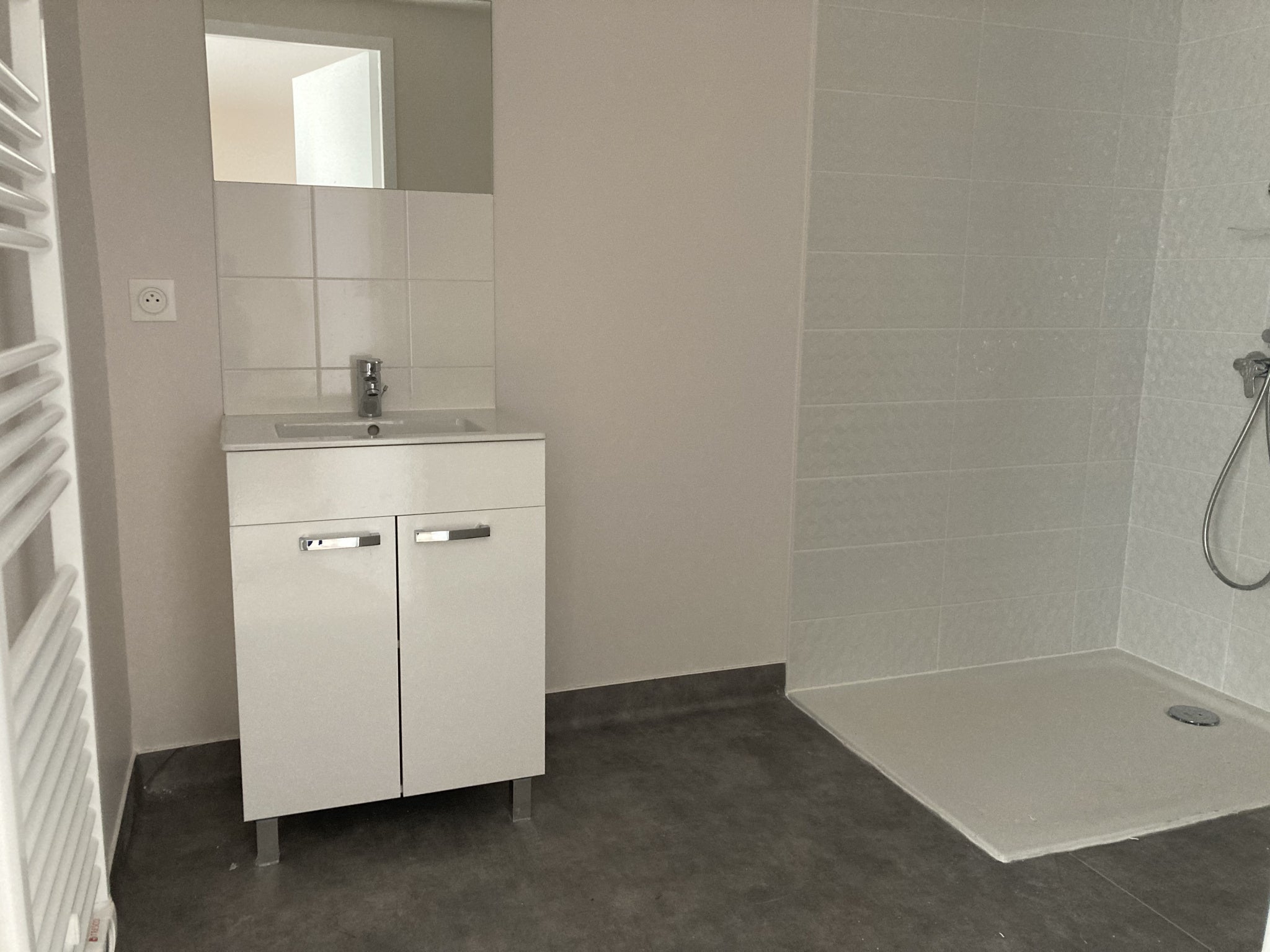 Flat Rue Pierre Duhem in Bordeaux