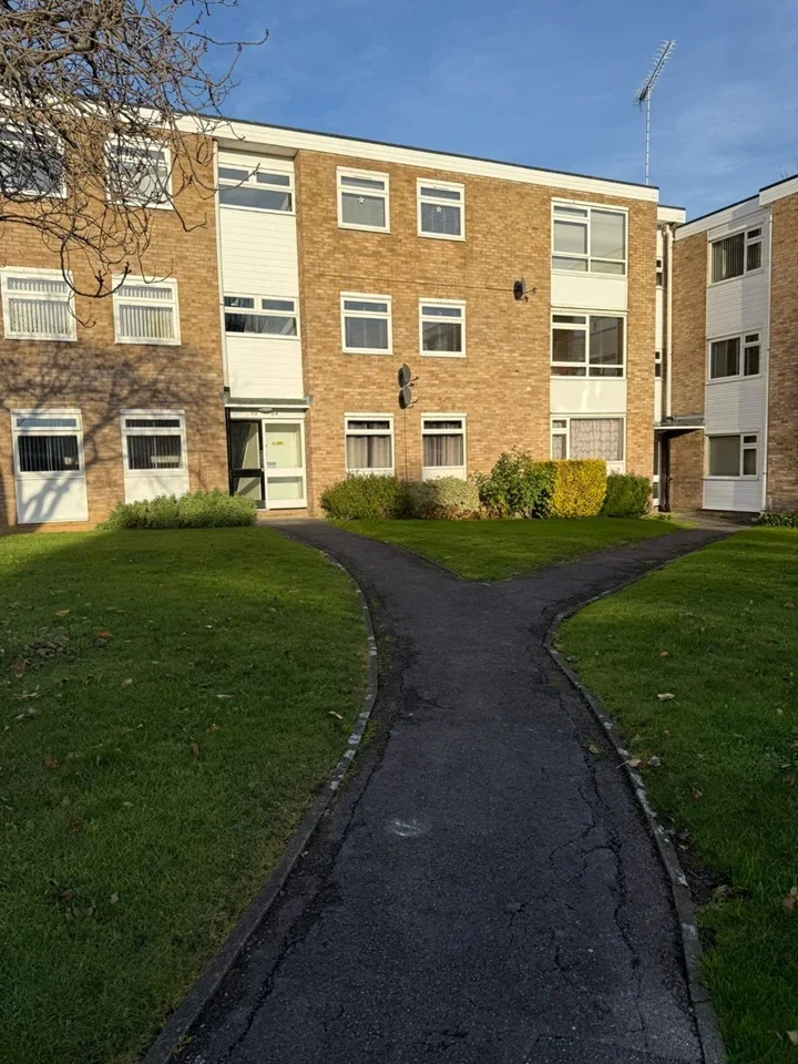 Flat Courtlands in Chelmsford