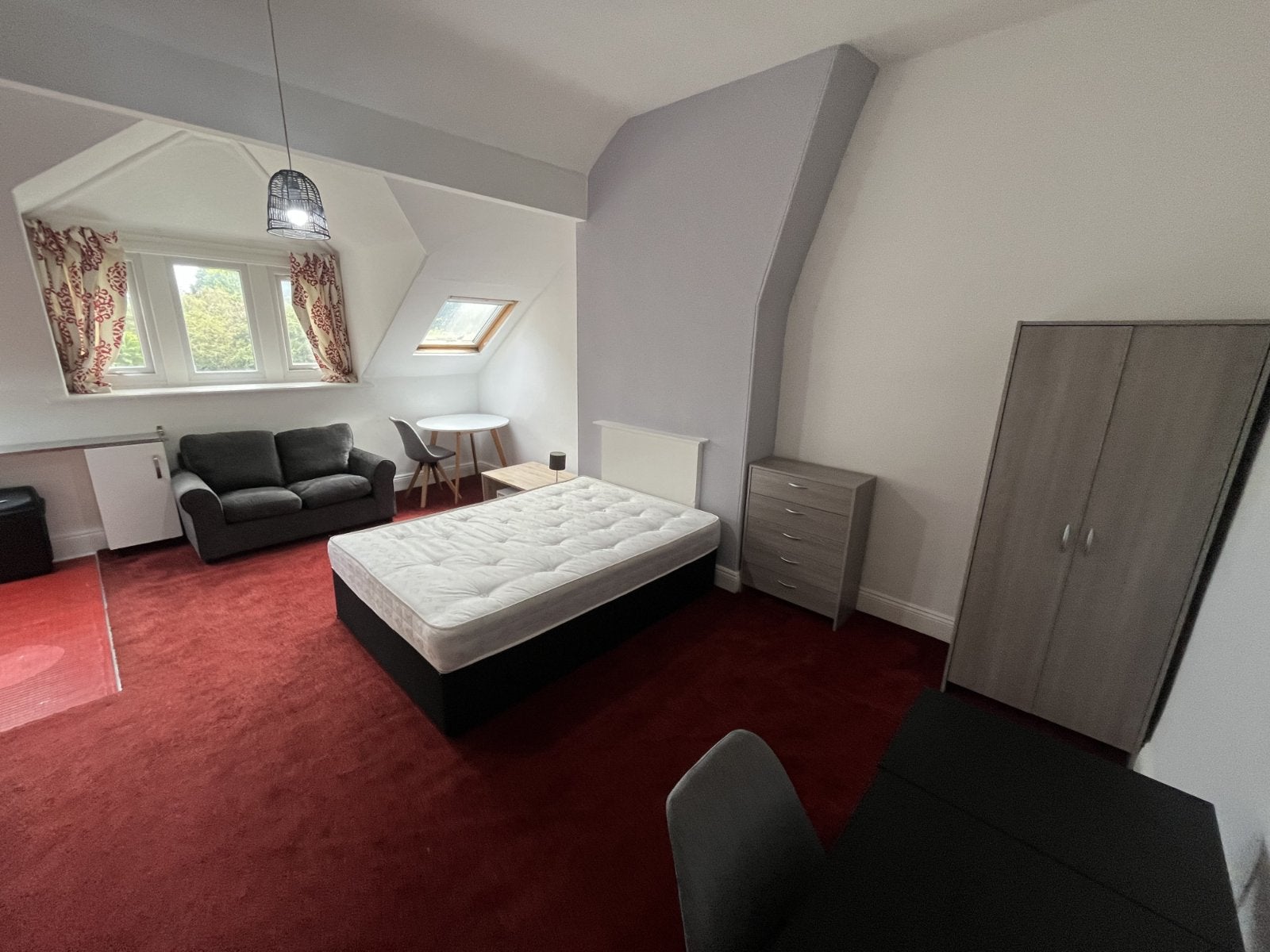 Room Woodhouse Cliff in Leeds